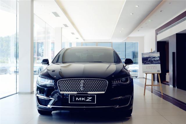 品鉴美式豪华 实拍林肯MKZ售价24.58万起