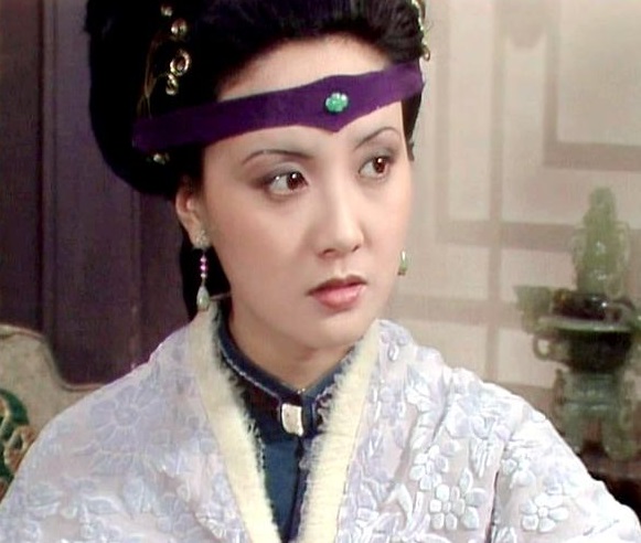 最美“王熙凤”却也最惨，因渣男放弃事业，自杀后母亲拒管后事