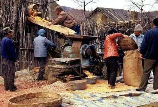 30年前我国农村的老照片: 满满的儿时回忆