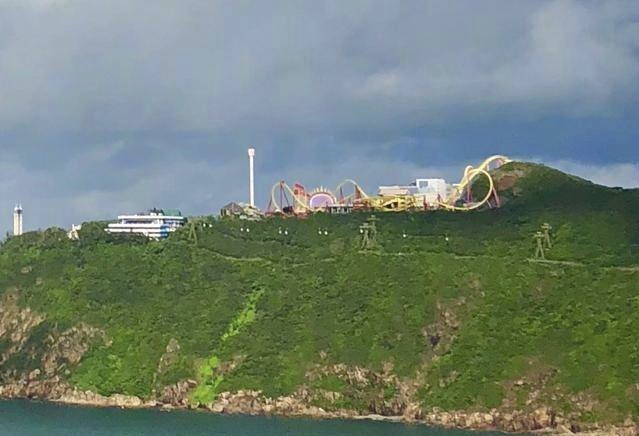 张智霖 海景房香港海洋公园,这么帅又这么宠老