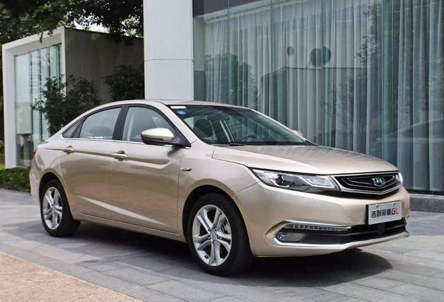 终于过上有车生活，90后小公务员喜提Z560