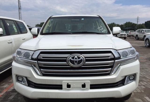 17款酷路泽4000越野草原自驾游最好的伙伴