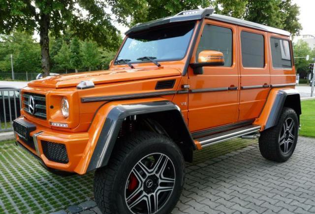 远看是奔驰G500, 近看就厉害了, 中个彩票都买不起