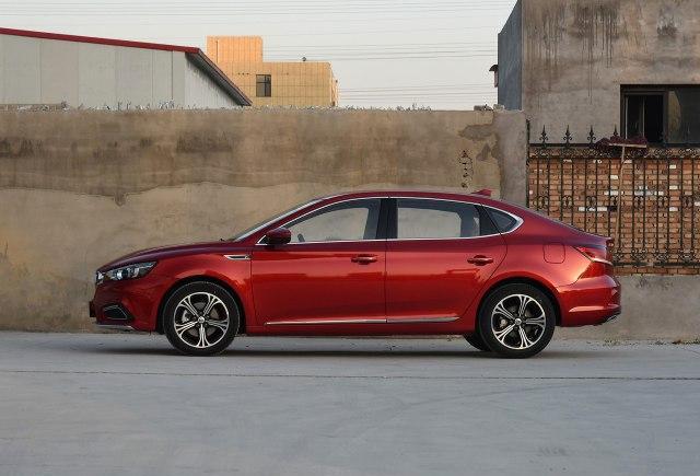 4米6身长，百公里加速只要7.1秒，不过13万，比思域强多了