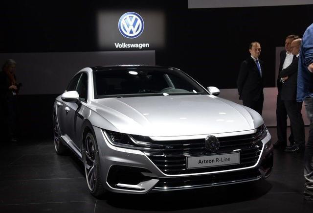 20万的最美大众轿跑，5秒提速100KM///超越奥迪A5 和宝马328i