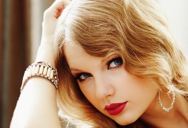 加入外国国籍的明星, 在向他国国旗宣誓时, 心里