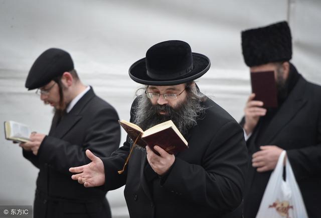 为什么高晓松说二战后犹太人控制了美国?