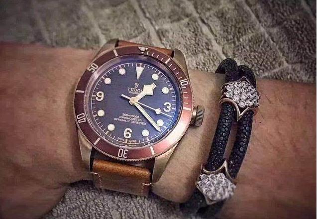 春节购表 香港前十大表行,在这里购表大可放心