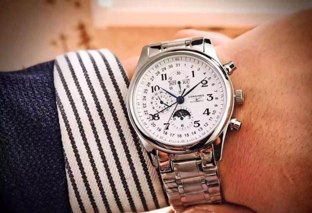 春节购表 香港前十大表行,在这里购表大可放心