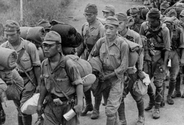 二战时, 日本士兵真的不堪一击吗? 原来我们被欺骗了50年