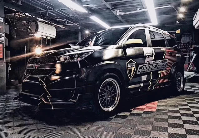 爆改五菱宏光,换引擎,860匹马力,吊打一切超跑