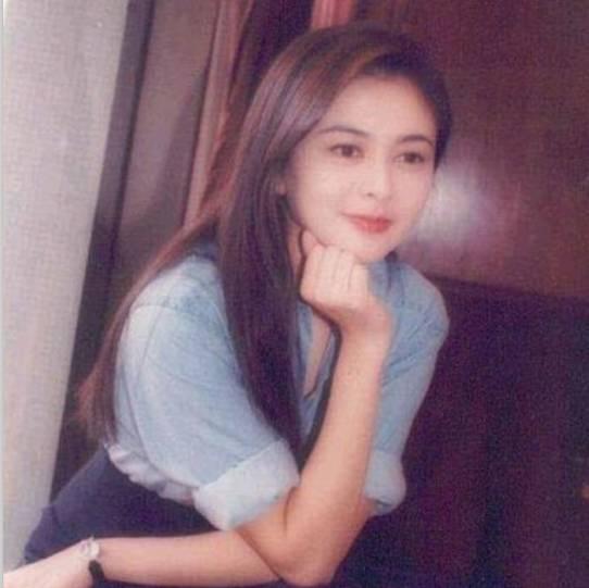 30年了，葛优坦言多年膝下无子的原因，网友：难怪不要关之琳！