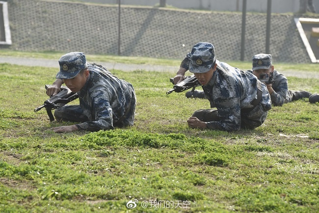 勇者无畏,强者无敌!他们是在为青春而战!为梦想