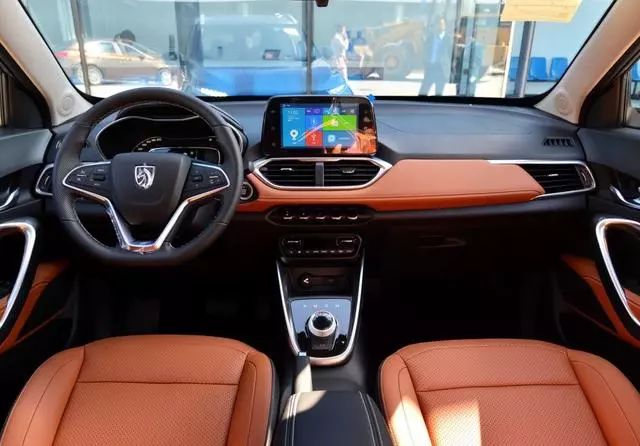 史上最便宜的合资车和国产新神车,作为代步车