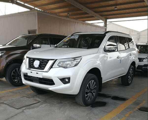 首台日产帕拉丁到店，比汉兰达更大，17万起还买啥普拉多