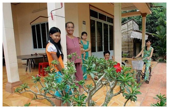 男生都向往的国家,老婆负责赚钱养家,男人只负