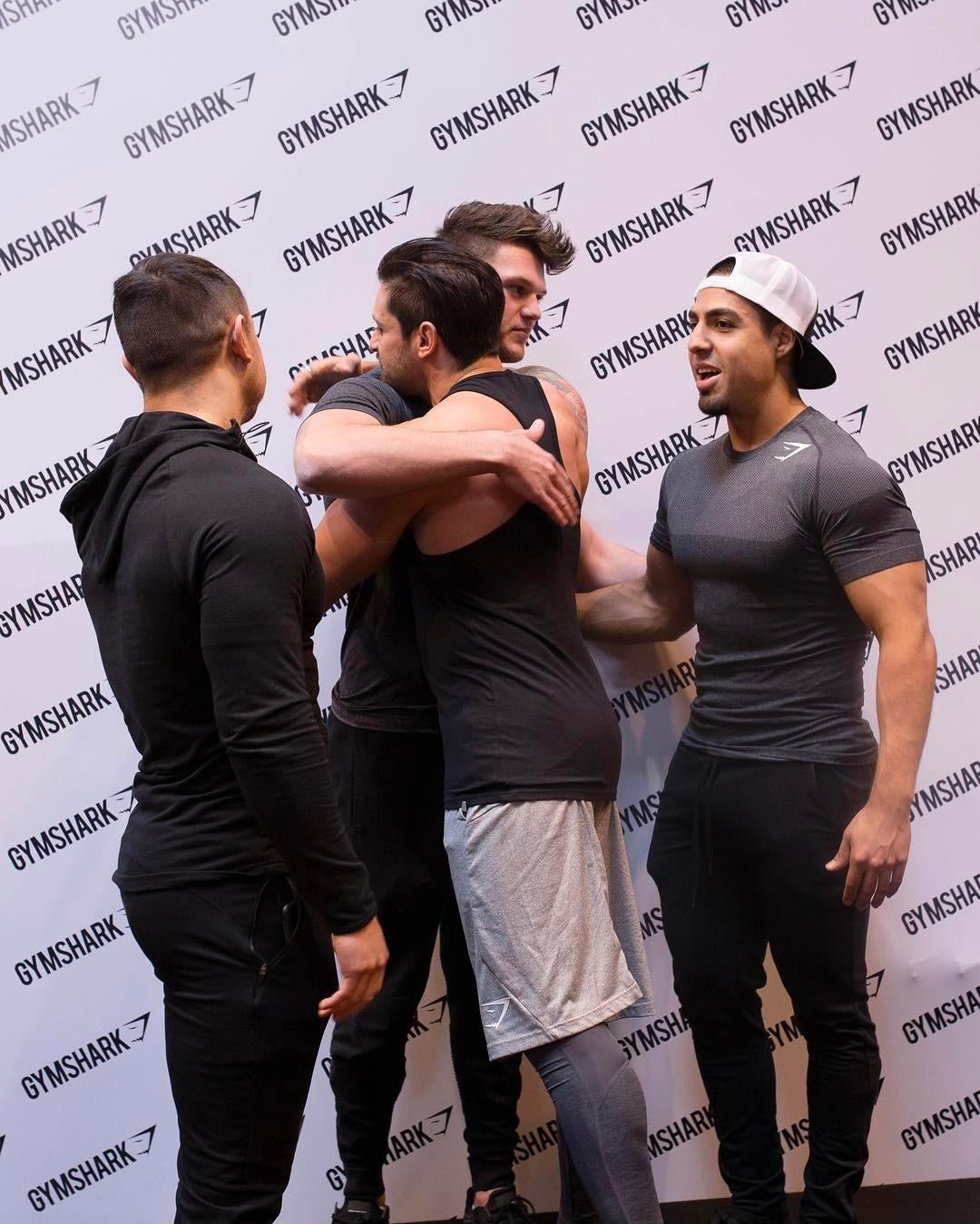 健身不是一个人的战斗,找到合适的伙伴或者团