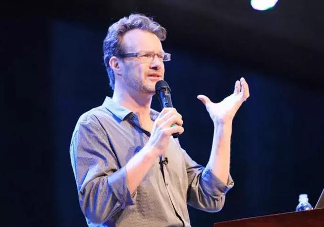 乐圈最受欢迎的四位外国人,第一位嫁到中国,第