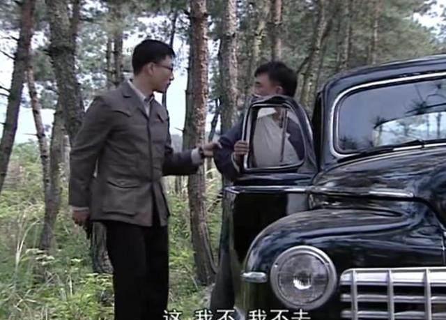 《潜伏》:余则成有一个致命弱点 曾两次险些因此暴露导致丧命!