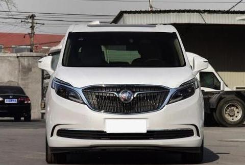 想要空间大买这车，30万有100万派头，一般人都嫌空间太大！