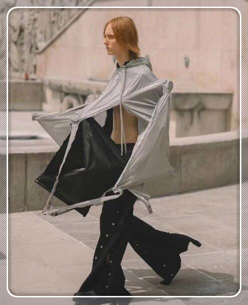 2018时装秀 搁置的床单抹布帐篷做成的衣服 网