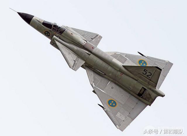 瑞典的SAAB-37雷式战斗机,起降滑跑距离不超