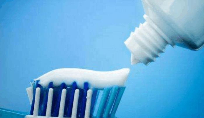 1分钟口腔溃疡止痛方法大全(试过才敢告诉你)