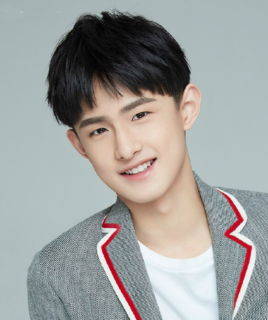 杨幂公司嘉行传媒签约六位新人,颜值各有特色