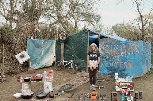 美国人寿命短女流浪汉多,极贫人口近2千万,都