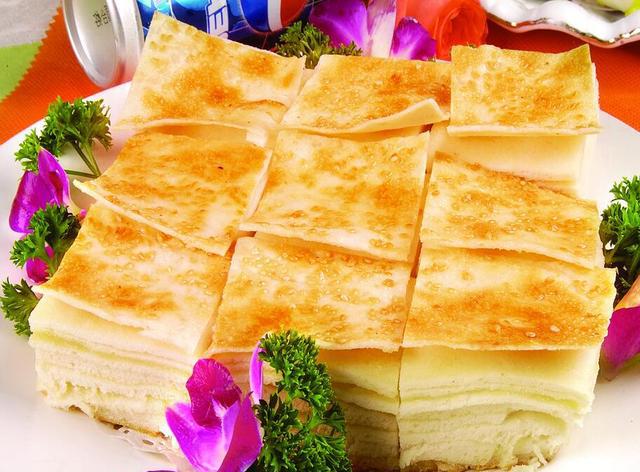 宁强千层饼,层层味不同,质酥味香,别有风味