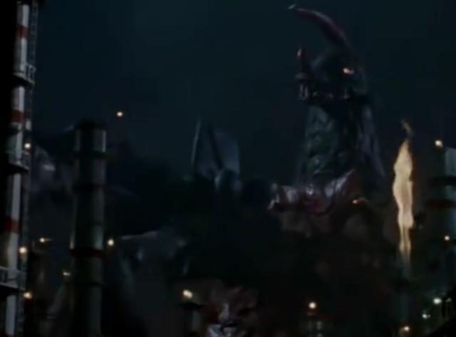 泰罗奥特曼第一集:菊花怪把最后一只超兽吃了