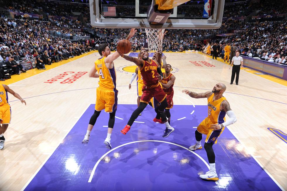 nba五大拉杆狂魔欧文无拉杆不上篮一人挑战地心引力
