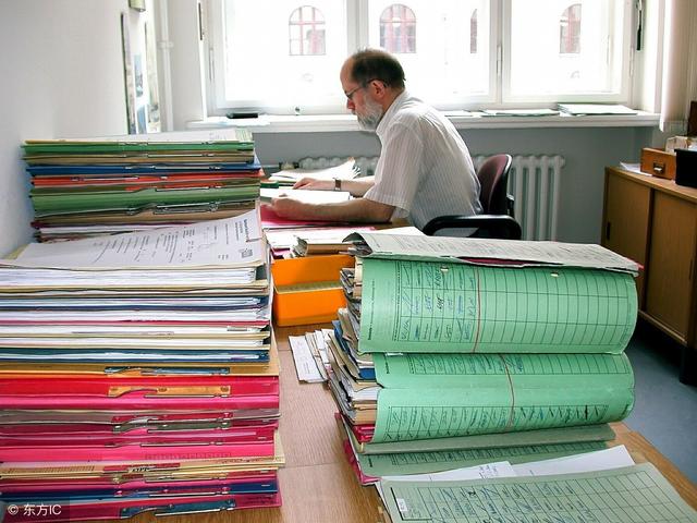 入职乡镇党政办的新公务员,如何在短时间内得