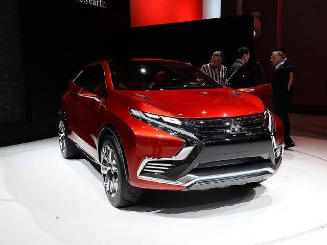 三菱总算发布了最新的SUV——三菱XR-PHEV