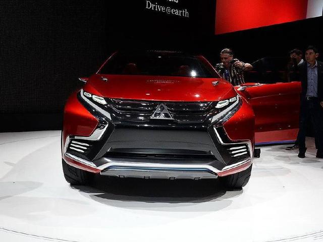 三菱总算发布了最新的SUV——三菱XR-PHEV