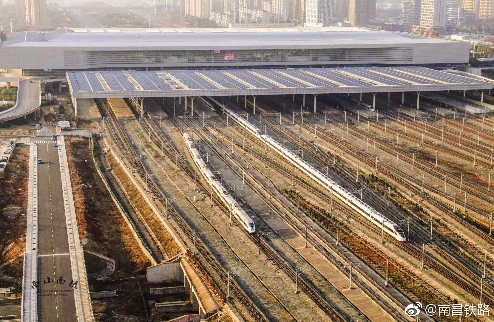 购票后,可以在中途站上车吗?