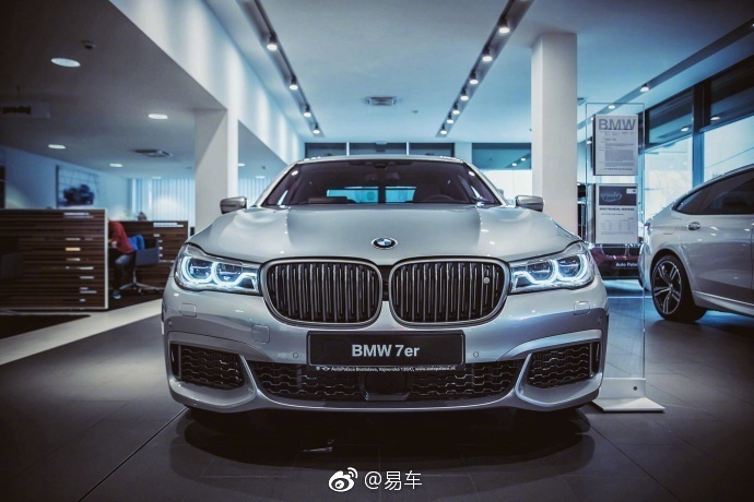 超级大肌肉绅士，宝马M760Li