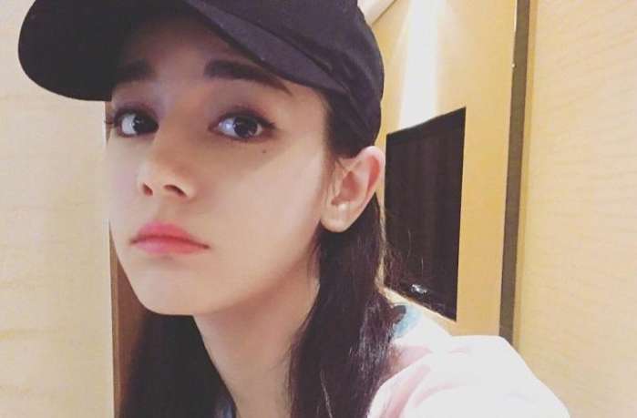 迪丽热巴说这6个字,直接暴露王祖蓝的人品,网