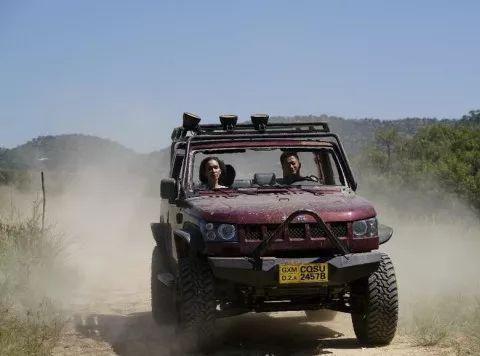 超火爆的国产牧马人横空出世 你喜欢吗?！