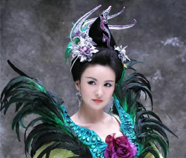 封神英雄榜玉磬的内衣