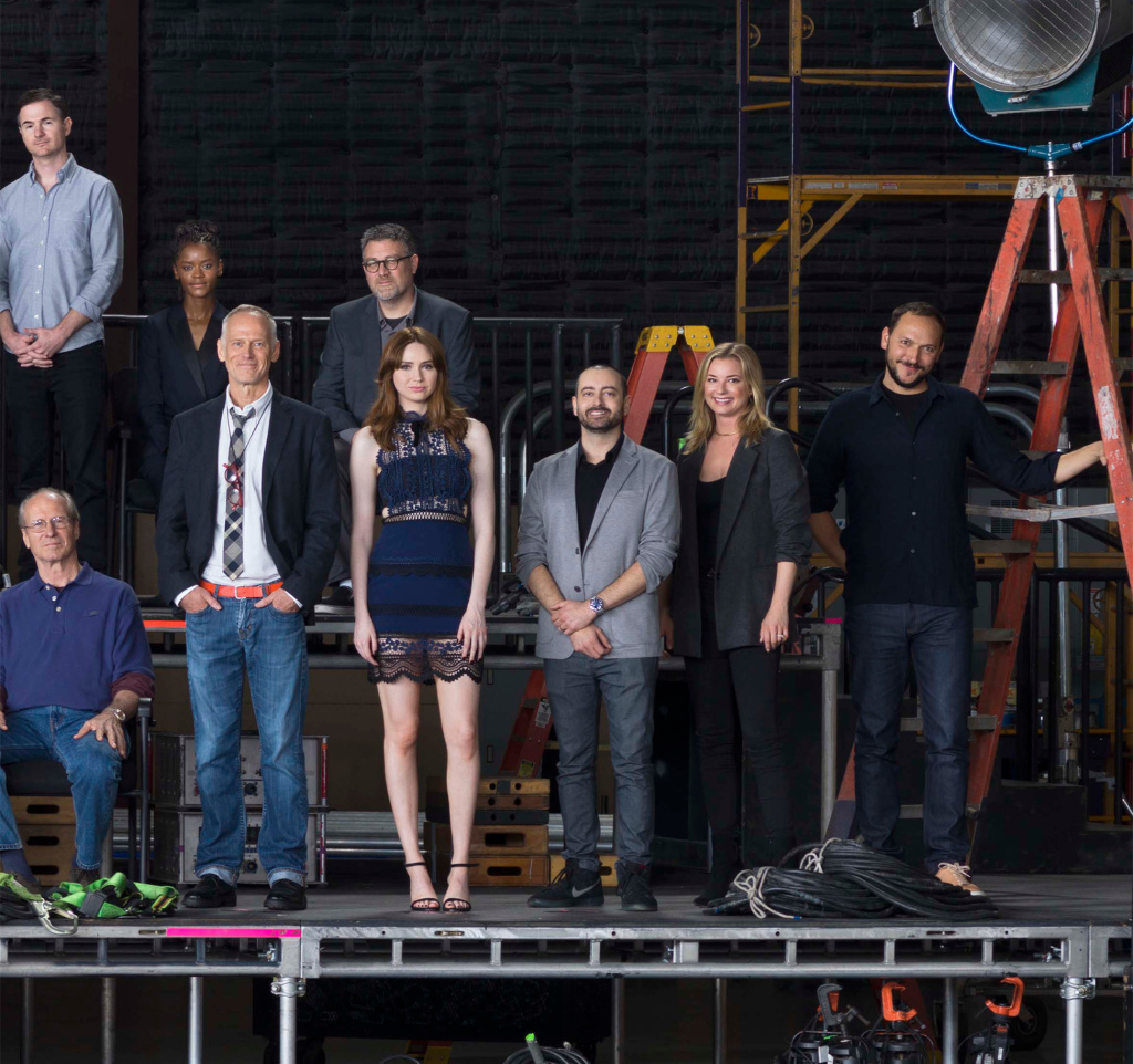 有不少朋友问今年漫威全家福海报是哪一期,全家福是3月刊的海报