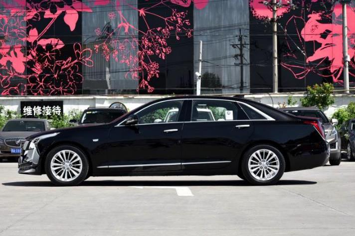 这车6秒破百，配34个音响，比7系A8更豪华，为何仅33万却没人买