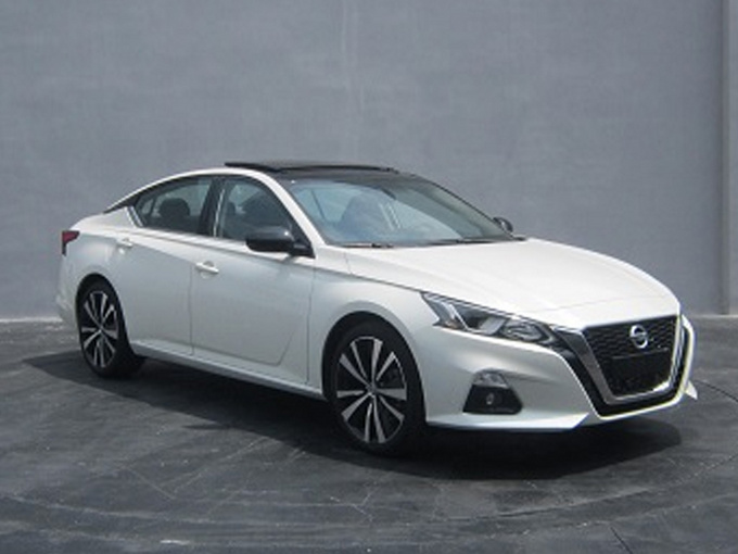 日产新天籁曝光! 搭英菲尼迪2.0T引擎-售18万起