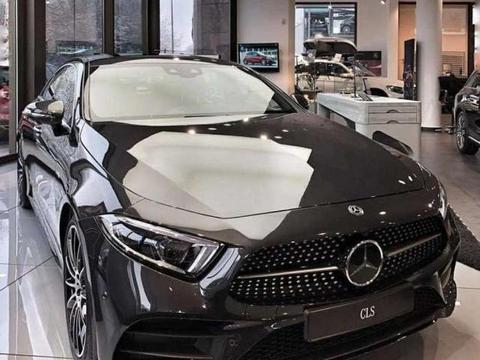 全新奔驰CLS到达国内，越改越丑