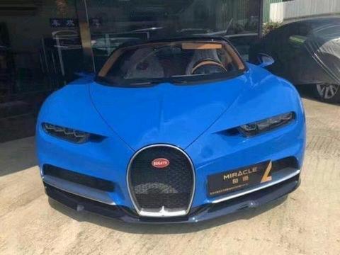 中国第一辆布加迪Chiron抵港，5千万，换一次车漆140万