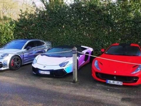 足球明星到底多有钱，看看下面一排百万豪车，这都不是全部。