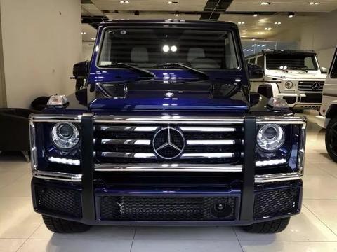“神秘嘉宾”奔驰 - G550神秘蓝