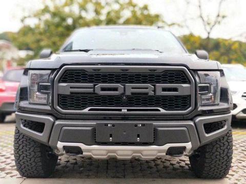 18款福特F150“猛禽”到店, 3.5T双涡轮+10AT, 这皮卡简直无敌!