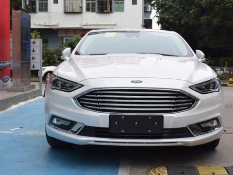 这款经典车无钥匙+ESP, 配置丰富！比大众迈腾更有入手意义