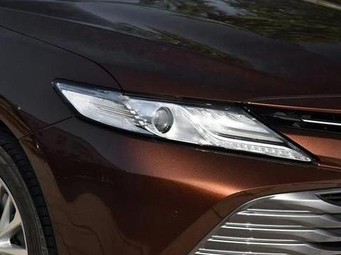 买帕萨特后悔了！搭全球最高热效率动力油耗4.1， 17万比雅阁厚道